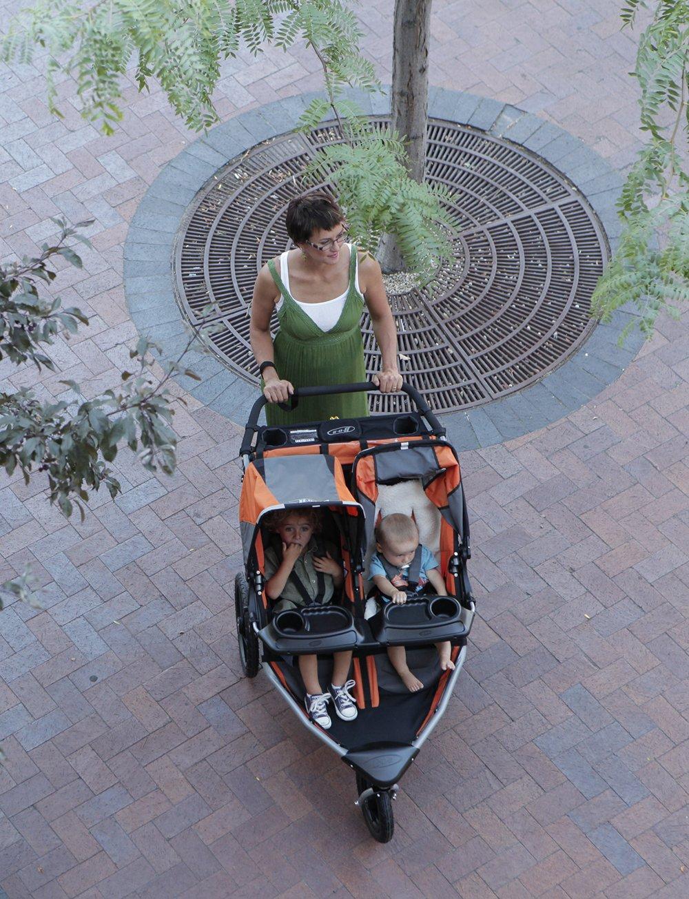 imageBOB Gear Snack Tray for Duallie Jogging Strollers Black